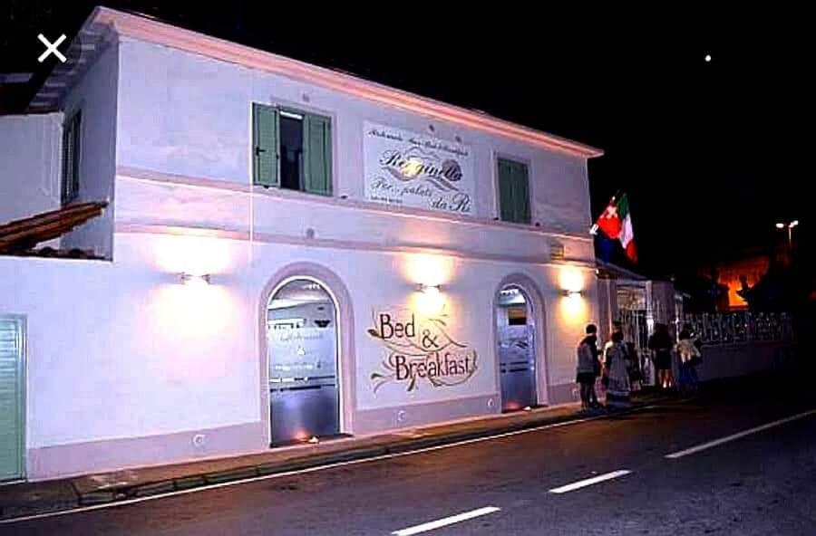 بيزا B&B La Sicilia A Tavola المظهر الخارجي الصورة